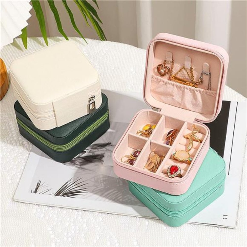 NEW - Leather Small Travel Jewelry Case,Portable Jewelry Box - Picture 5 of 7